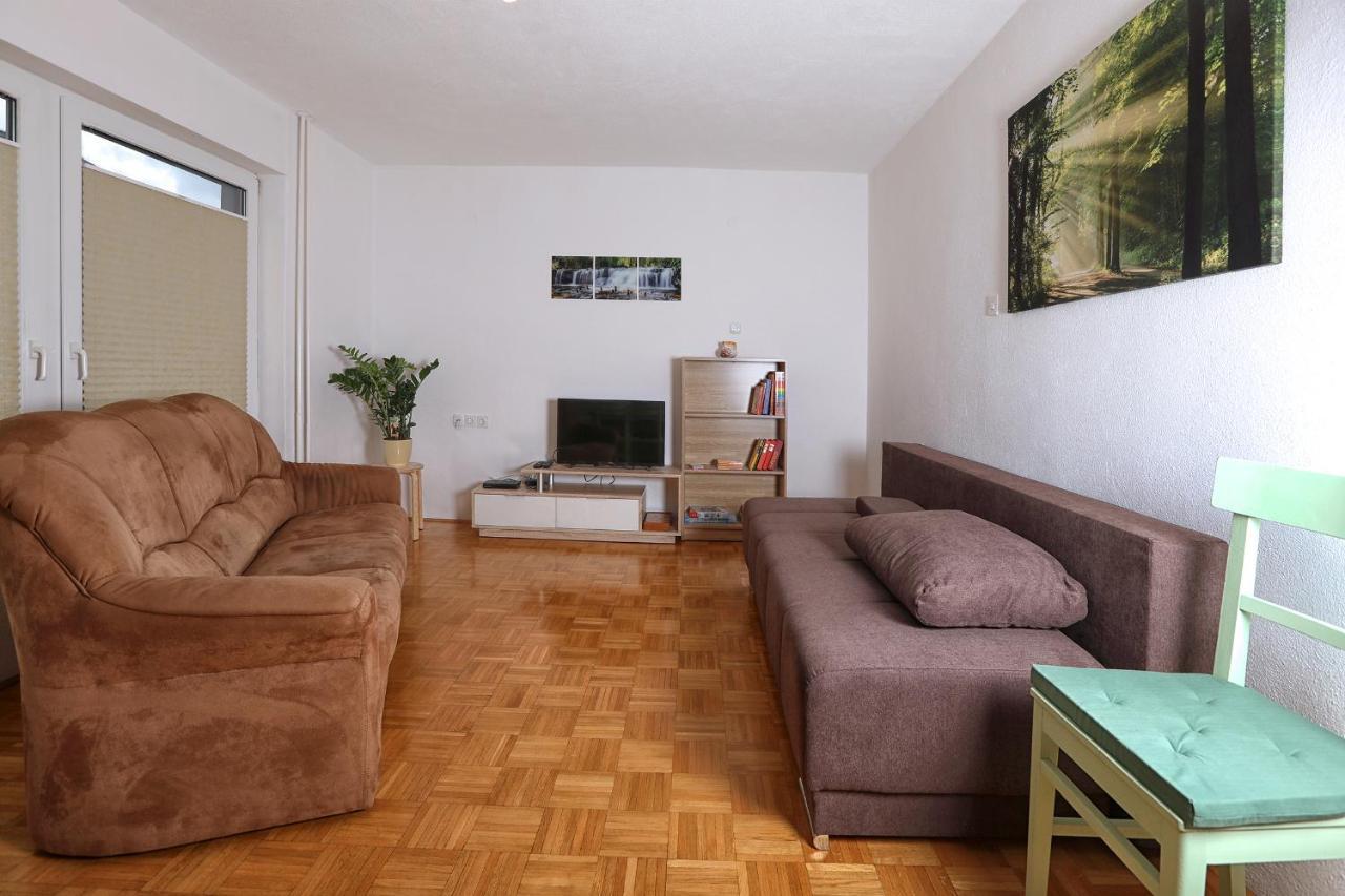 Apartma Dolinar Gorenja Vas  Exteriör bild