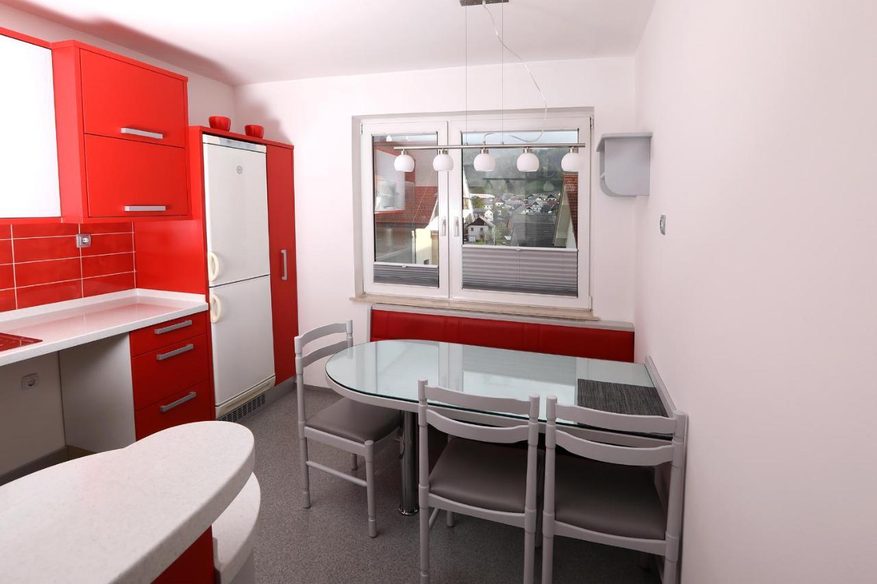 Apartma Dolinar Gorenja Vas  Exteriör bild